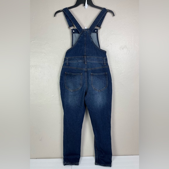 No Boundaries Skinny Leg Dark Overalls Inseam 26 Size M (7/9 0 cropped stretch - Picture 2 of 7